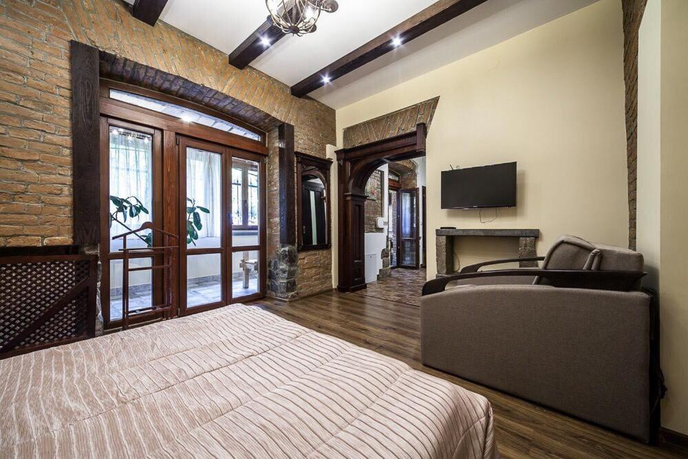 Austrian Apartment Львов Экстерьер фото